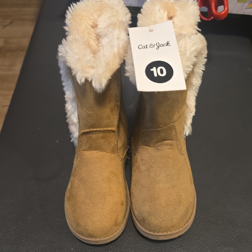 Cat & Jack Brown Boots with Cream Faux Fur